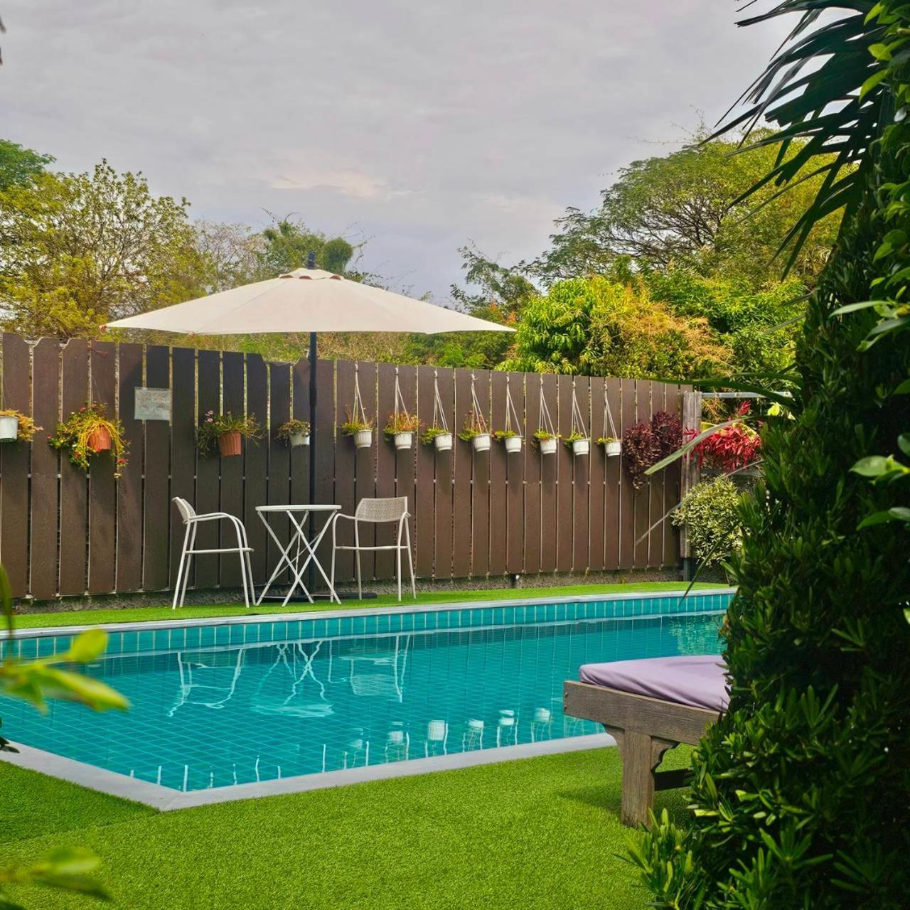 Sawasdee​ Buriram​ Resort 外观 照片